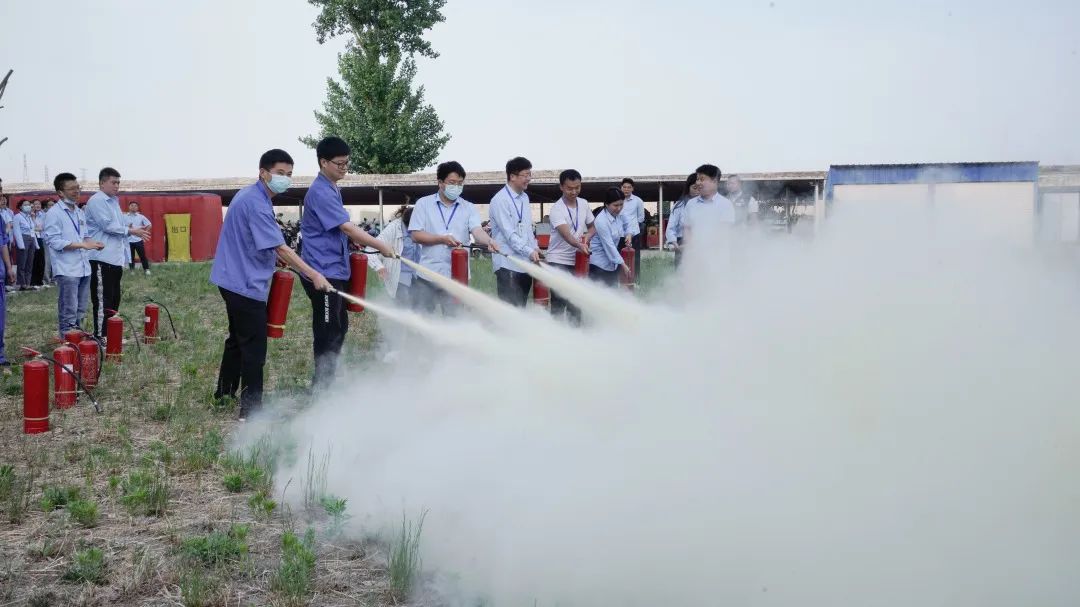 来利国际app食物举行消防清静宣讲活动_来利国际app