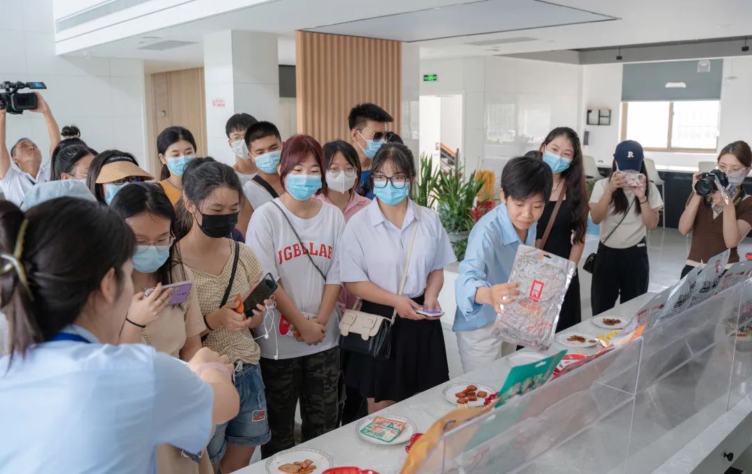 “青年看宜阳”专题活动走进来利国际app食物_来利国际app