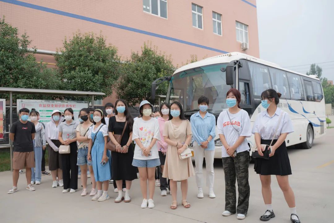 “青年看宜阳”专题活动走进来利国际app食物_来利国际app