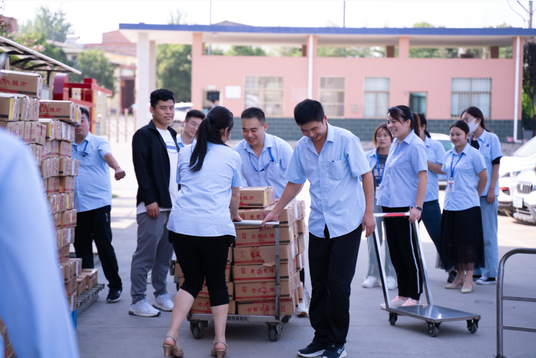 中秋佳节 | 来利国际app食物向公司全体员工发放中秋福利_来利国际app